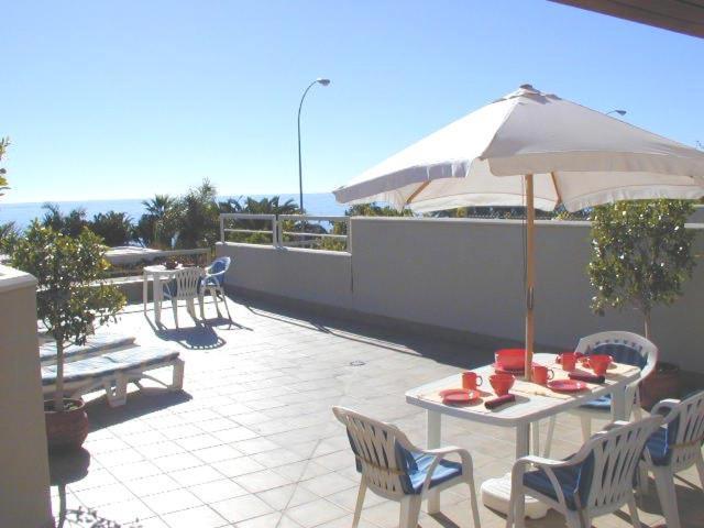 Nerja 1ª Linea De Playa De Burriana , Terraza Grande Al Mar Lägenhet Exteriör bild