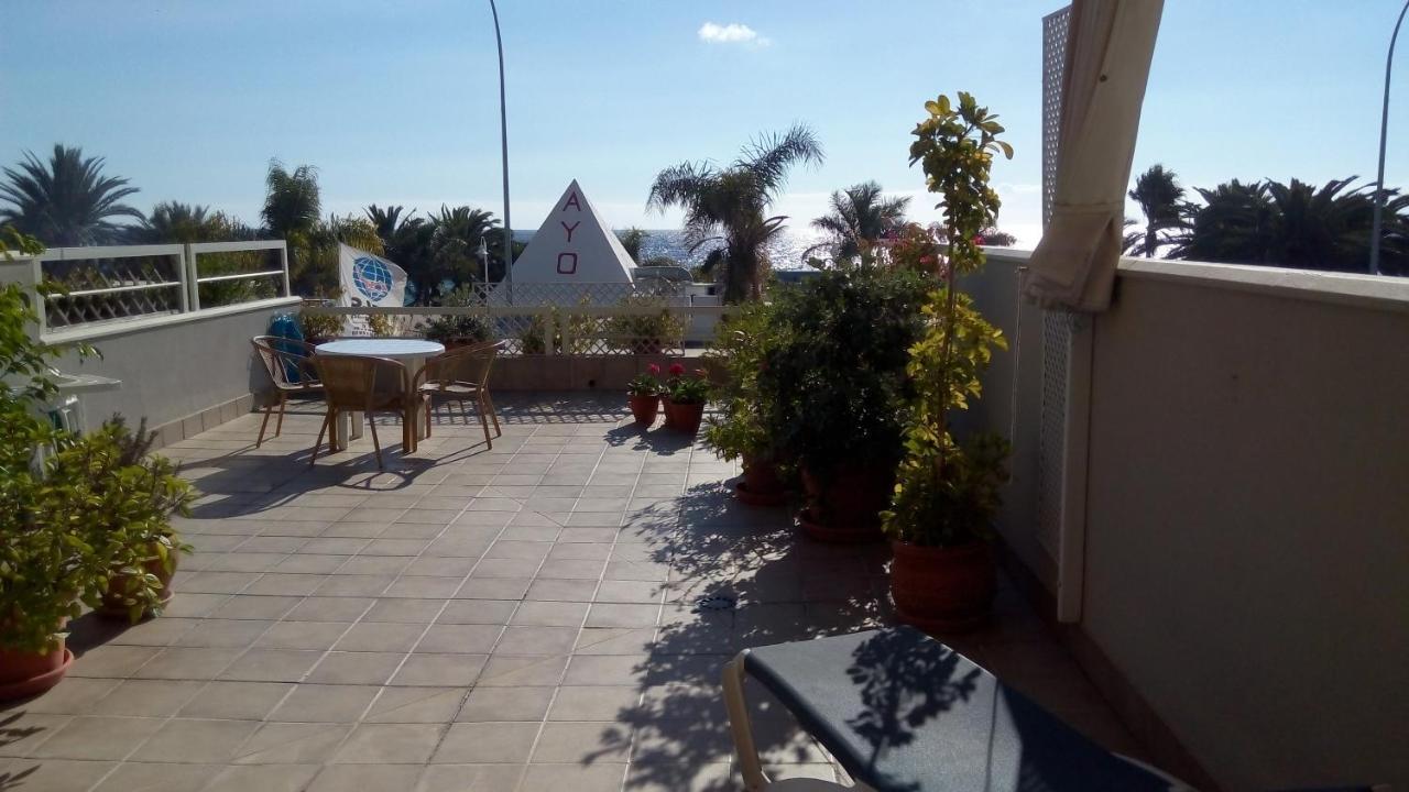 Nerja 1ª Linea De Playa De Burriana , Terraza Grande Al Mar Lägenhet Exteriör bild
